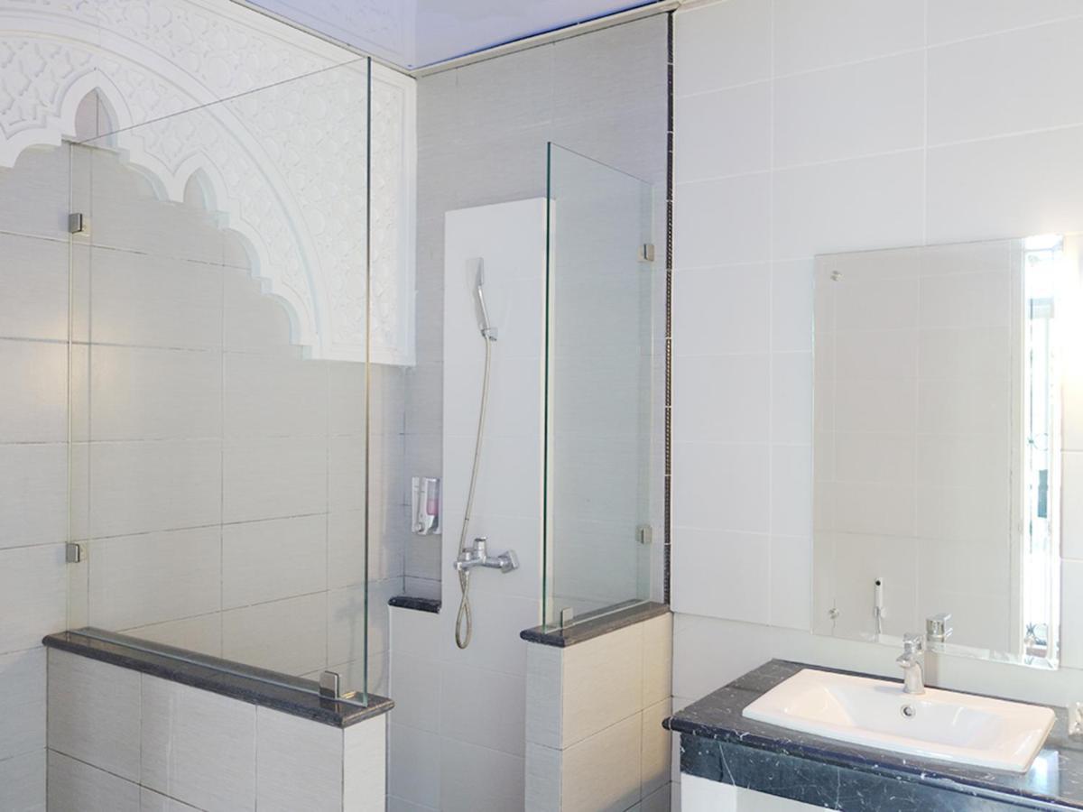 Saffron Suites Syariah Джакарта Екстер'єр фото